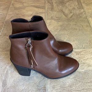 H&M brown ankle boots